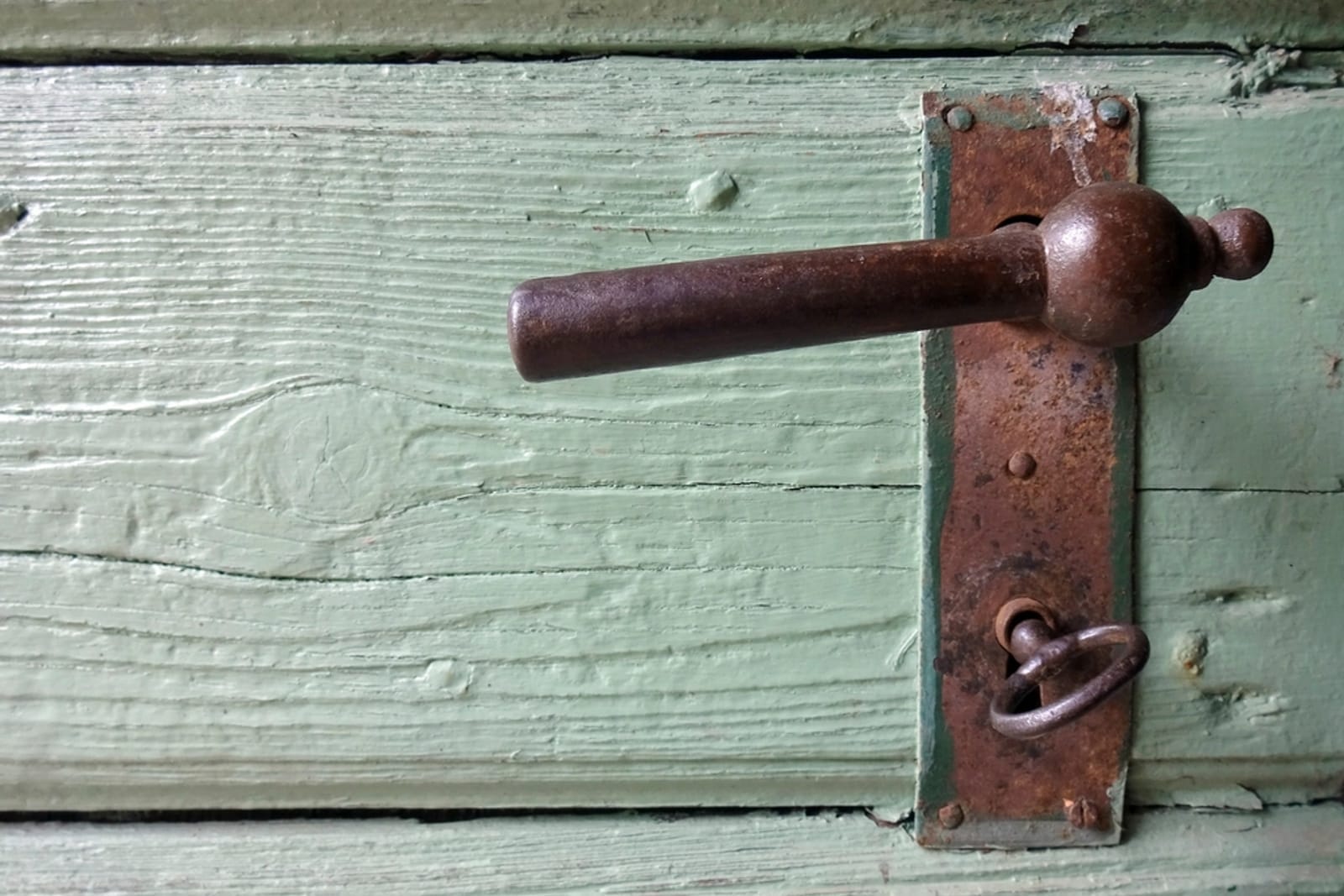 Contact Greensboro Locksmith Pros for locksmith in Greensboro, NC